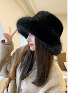 FABULOUS BLACK HAT