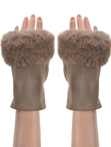 BEIGE GLOVES