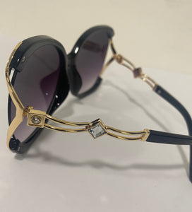 Ruta Shades